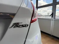 Usata Ford Fiesta Titanium 75 CV (55 kW) 2017 Bianco Utilitaria