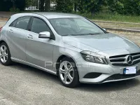 Usata Mercedes A200 156 CV (114 kW) 2015 Grigio Utilitaria