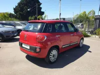 Begagnad Fiat 500L Pop 120 HK (88 kW) 2015 Röd Minibuss
