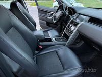 Usata Land Rover Discovery 5 150 CV (110 kW) 2018 Verde SUV