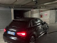 Usata Audi A1 Ambiente 90 CV (66 kW) 2016 Nero Utilitaria