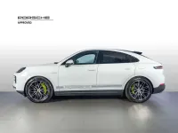 Gebraucht Porsche Cayenne 470 PS (345 kW) 2024 Weiß SUV