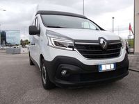 Usata Renault Trafic 145 CV (106 kW) 2021 Bianco / pastello Monovolume