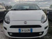 Usata Fiat Punto S 85 CV (62 kW) 2012 Bianco Utilitaria