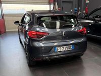 Usata Renault Clio V Intens 131 CV (96 kW) 2019 Grigio Berlina