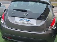 Usata Lancia Ypsilon Silver 69 CV (50 kW) 2012 Grigio Utilitaria