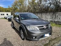 Usata Fiat Freemont 170 CV (125 kW) 2013 Grigio SUV