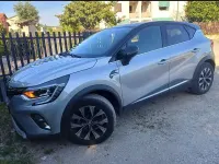 Usata Renault Captur Techno 101 CV (74 kW) 2024 Argento SUV