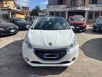 Usata Peugeot 208 Allure 92 CV (67 kW) 2015 Bianco Utilitaria
