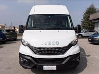 Usata Iveco Daily 136 CV (100 kW) 2022 Bianco Furgone