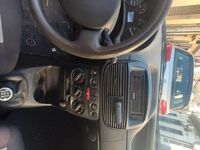 Usata Fiat Punto 69 CV (50 kW) 2006 Grigio Utilitaria