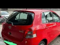 Usata Toyota Yaris 69 CV (50 kW) 2011 Rosso Utilitaria