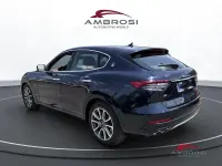 Usata Maserati Levante GranLusso 349 CV (256 kW) 2021 Blu SUV