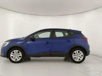 Begagnad Renault Captur Equilibre 101 HK (74 kW) 2024 Blå SUV