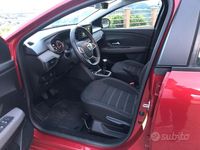 Begagnad Dacia Sandero 65 HK (47 kW) 2021 Röd Sedan