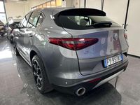 Usata Alfa Romeo Stelvio Executive 209 CV (153 kW) 2019 Grigio stromboli SUV
