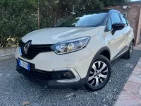 Usata Renault Captur Life 90 CV (66 kW) 2018 Beige SUV