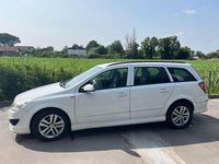 Usata Opel Astra 102 CV (75 kW) 2007 Bianco Station wagon