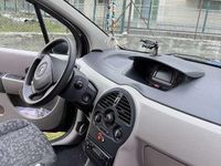 Usata Renault Modus Privilege 75 CV (55 kW) 2005 Marrone Monovolume