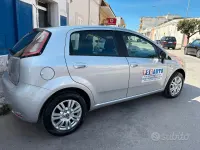 Usata Fiat Punto 69 CV (50 kW) 2014 Grigio Utilitaria