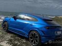 Usata Lamborghini Urus 666 CV (489 kW) 2023 Blu SUV