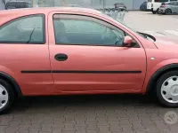 Usata Opel Corsa 58 CV (42 kW) 2001 Marrone Utilitaria