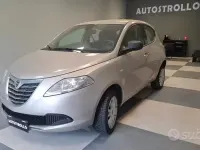 Usata Lancia Ypsilon 80 CV (58 kW) 2014 Grigio Utilitaria