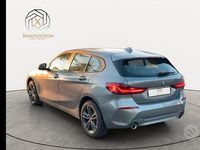Usata BMW 118 150 CV (110 kW) 2023 Grigio Utilitaria