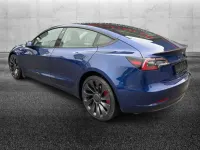 Usata Tesla Model 3 Performance 155 kW (211 CV) 2021 Blu/azzurro Berlina
