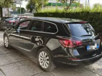 Usata Opel Astra Cosmo 125 CV (91 kW) 2012 Nero Station wagon