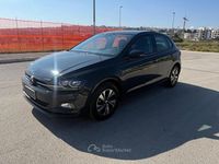Usata VW Polo Comfortline 95 CV (69 kW) 2021 Gray Berlina