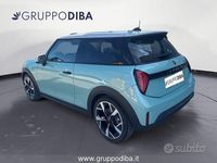 Usata Mini Cooper Classic 204 CV (150 kW) 2024 Blu Utilitaria