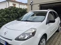 Usata Renault Clio GrandTour 75 CV (55 kW) 2011 Bianco Station wagon