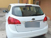Usata Kia Venga 90 CV (66 kW) 2019 Bianco Utilitaria