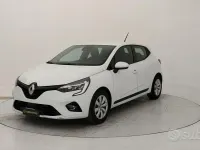 Käytetty Renault Clio V Business 86 HP (63 kW) 2021 Valkoinen Sedan