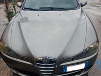 Usata Alfa Romeo 147 150 CV (110 kW) 2006 Grigio Utilitaria