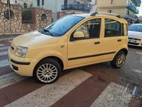 Usata Fiat Panda 77 CV (56 kW) 2012 Giallo Utilitaria