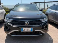 Usata VW T-Roc Style 110 CV (80 kW) 2024 Nero SUV