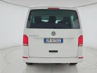 Usata VW Caravelle Trendline 110 CV (80 kW) 2023 Bianco Furgone