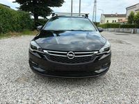 Usata Opel Astra Dynamic 110 CV (80 kW) 2017 Nero Station wagon