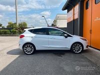 Usata Ford Fiesta Vignale 100 CV (73 kW) 2020 Bianco Utilitaria