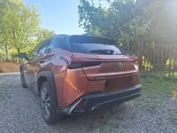 Usata Lexus UX 300h 152 CV (111 kW) 2024 Bronzo SUV