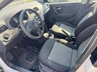 Usata VW Polo Trendline 75 CV (55 kW) 2013 Bianco Utilitaria