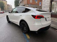 Occasion Tesla Model Y Standard Range 219 kW (299 ch) 2024 Blanc SUV