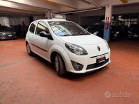 Usata Renault Twingo 75 CV (55 kW) 2010 Bianco Utilitaria
