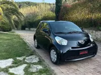 Gebraucht Toyota iQ Active 68 PS (50 kW) 2014 Schwarz Kleinwagen