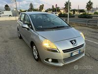Usata Peugeot 5008 150 CV (110 kW) 2010 Grigio Monovolume