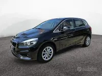 Usata BMW 214 Active Tourer Luxury Line 95 CV (69 kW) 2016 Nero Monovolume