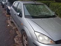 Usata Ford Focus 110 CV (80 kW) 2004 Grigio Berlina