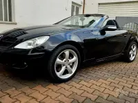 Usata Mercedes SLK280 231 CV (169 kW) 2006 Nero Cabrio